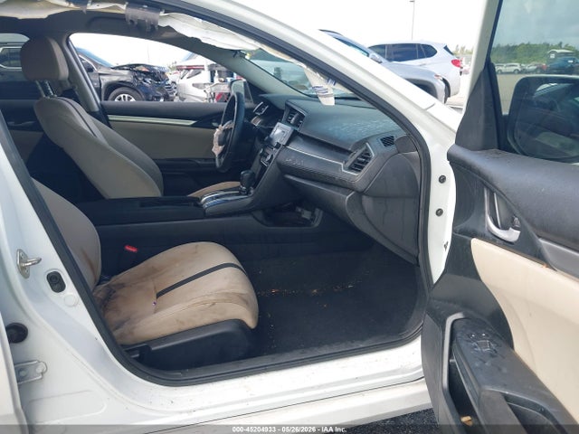45204933 :رقم المزاد ، 2HGFC2F64KH597744 vin ، 2019 Honda Civic Lx مزاد بيع