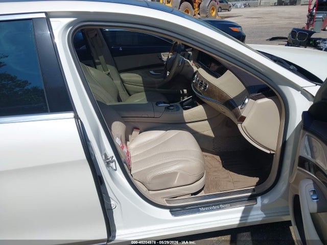 Продаж на аукціоні авто 2015 Mercedes-benz S 550 4matic, vin: WDDUG8FB3FA158071, номер лоту: 45204978