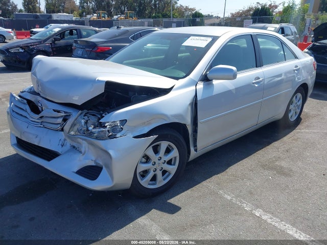 45205008 :رقم المزاد ، 4T1BK3EK8AU111626 vin ، 2010 Toyota Camry Le V6 مزاد بيع