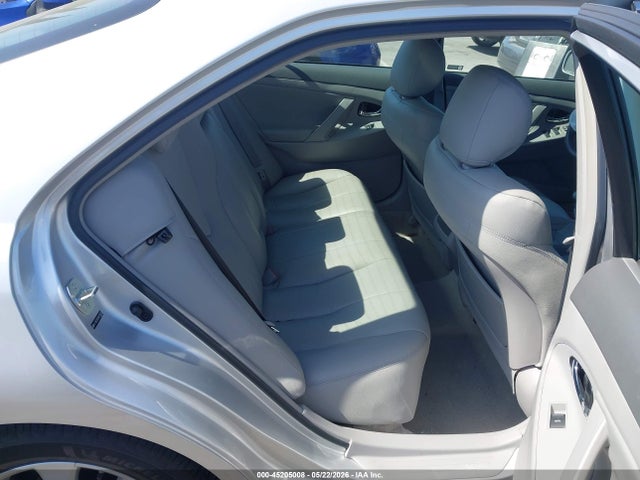 45205008 :رقم المزاد ، 4T1BK3EK8AU111626 vin ، 2010 Toyota Camry Le V6 مزاد بيع