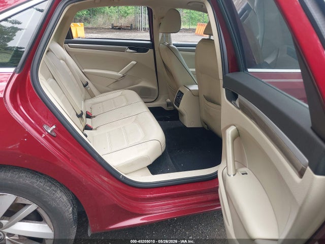 2018 Volkswagen Passat 2.0t Se მანქანა იყიდება აუქციონზე, vin: 1VWBA7A34JC012012, აუქციონის ნომერი: 45205010