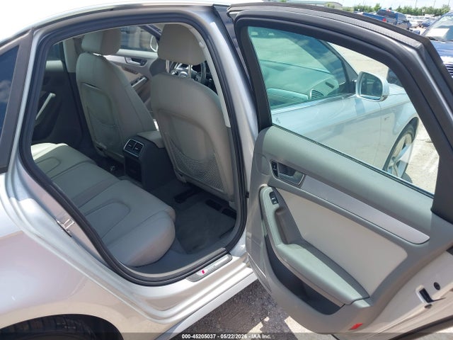 45205037 :رقم المزاد ، WAUFFAFL3CA057594 vin ، 2012 Audi A4 2.0t Premium مزاد بيع