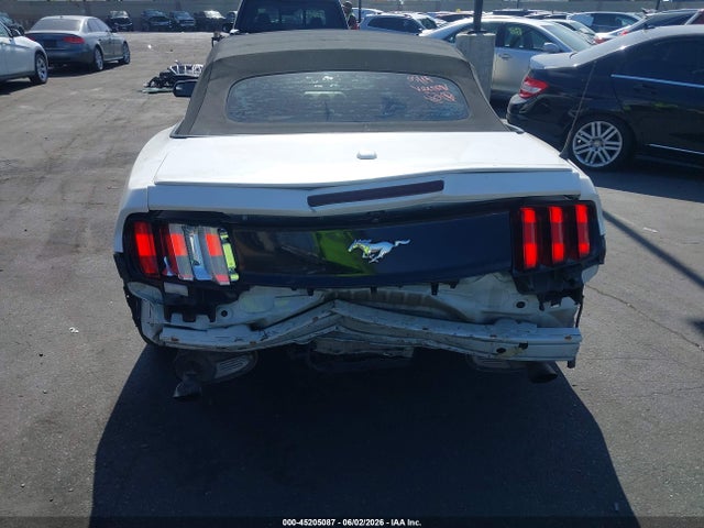 Ford Mustang Ecoboost Premium 2017 1FATP8UH9H5293764 Image 17