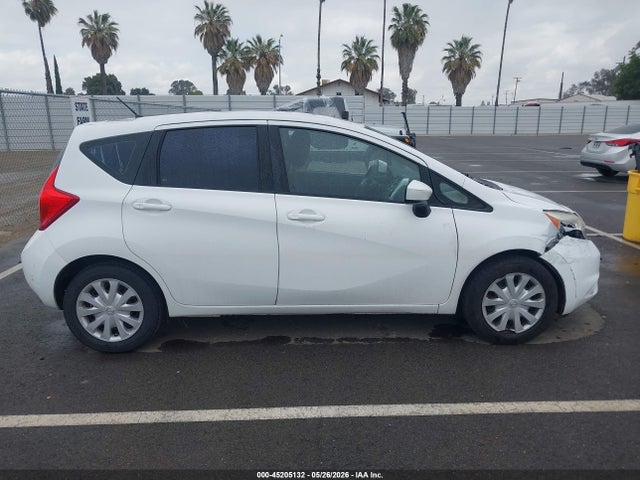 2015 Nissan Versa Note S (sr)/s Plus/sl/sr/sv მანქანა იყიდება აუქციონზე, vin: 3N1CE2CP5FL421150, აუქციონის ნომერი: 45205132