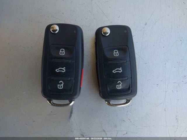 Aukcja sprzedaży 2016 Volkswagen Beetle 1.8t Se, vin: 3VW517ATXGM803598, numer aukcji: 45205146