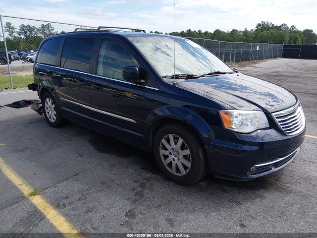Продаж на аукціоні авто 2015 Chrysler Town & Country Touring, vin: 2C4RC1BG5FR570900, номер лоту: 45205156