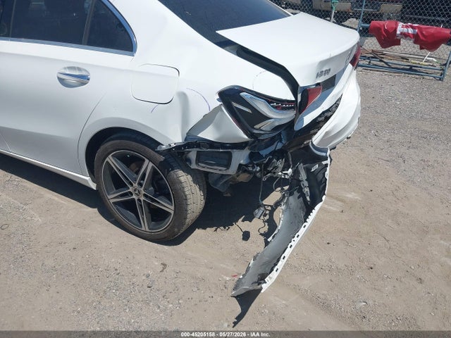 2019 Mercedes-benz A 220 4matic მანქანა იყიდება აუქციონზე, vin: WDD3G4FB6KW026441, აუქციონის ნომერი: 45205158