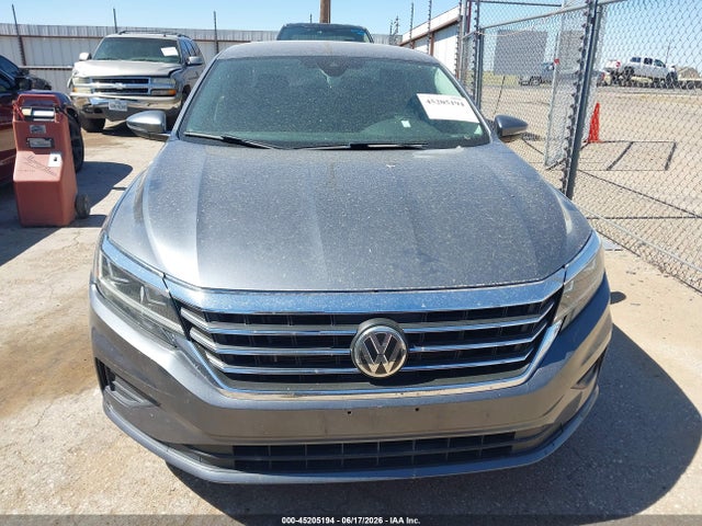 2020 Volkswagen Passat 2.0t Se მანქანა იყიდება აუქციონზე, vin: 1VWSA7A31LC004808, აუქციონის ნომერი: 45205194