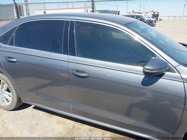 2020 Volkswagen Passat 2.0t Se მანქანა იყიდება აუქციონზე, vin: 1VWSA7A31LC004808, აუქციონის ნომერი: 45205194