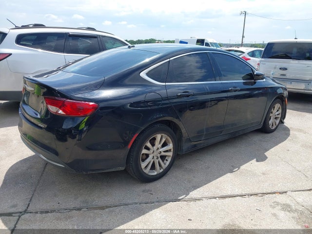 Chrysler 200 Limited 2015 1C3CCCAB7FN715833 Image 4
