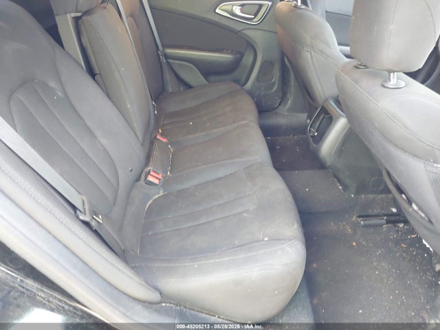 Chrysler 200 Limited 2015 1C3CCCAB7FN715833 Image 8