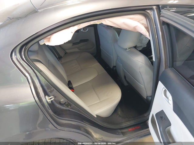 Honda CIVIC HYBRID 2014 19XFB4F32EE000772 Image 8