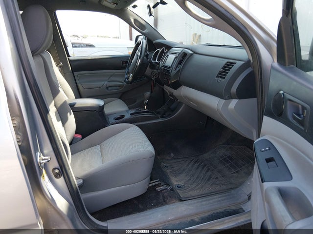 Toyota Tacoma Base V6 2014 3TMLU4EN3EM158933 Image 5