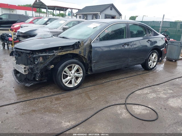 Продажа на аукционе авто 2013 Nissan Altima 2.5 Sv, vin: 1N4AL3AP1DN564683, номер лота: 45205242