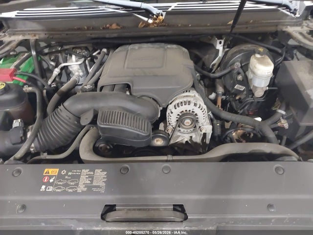 Продаж на аукціоні авто 2013 Chevrolet Suburban 1500 Lt, vin: 1GNSKJE77DR242257, номер лоту: 45205270