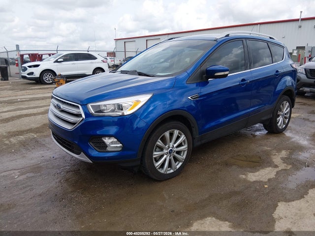 Ford Escape Titanium 2018 1FMCU9J96JUD50628 Image 2