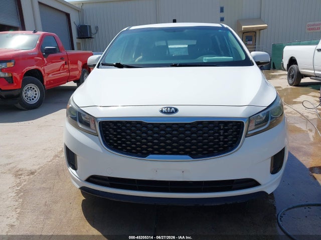 KIA Sedona L 2018 KNDMA5C1XJ6409816 Image 12