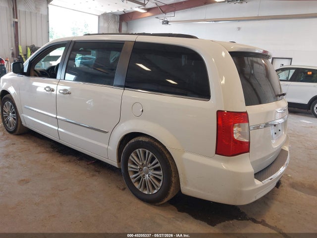 2014 Chrysler Town & Country Touring-l მანქანა იყიდება აუქციონზე, vin: 2C4RC1CG8ER260818, აუქციონის ნომერი: 45205337