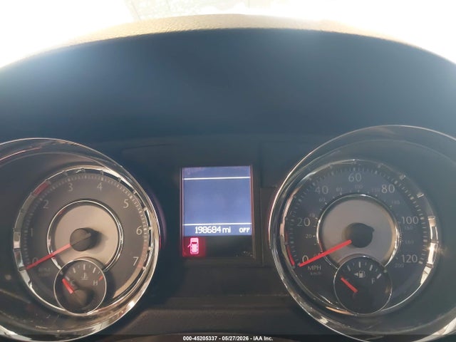 2014 Chrysler Town & Country Touring-l მანქანა იყიდება აუქციონზე, vin: 2C4RC1CG8ER260818, აუქციონის ნომერი: 45205337