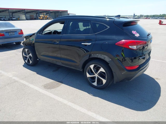 2016 Hyundai Tucson Limited მანქანა იყიდება აუქციონზე, vin: KM8J3CA2XGU260272, აუქციონის ნომერი: 45205349