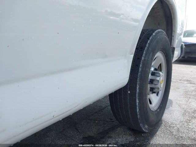 45205374 :رقم المزاد ، 1GAZGPFP2S1228992 vin ، 2025 Chevrolet Express Passenger Rwd 3500 Extended Wheelbase Lt مزاد بيع