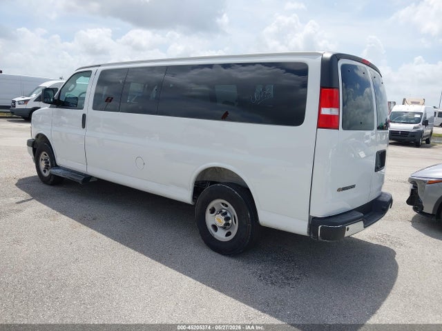 45205374 :رقم المزاد ، 1GAZGPFP2S1228992 vin ، 2025 Chevrolet Express Passenger Rwd 3500 Extended Wheelbase Lt مزاد بيع