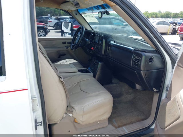 Aukcja sprzedaży 2002 Chevrolet Suburban 1500 Lt, vin: 1GNEC16Z32J256470, numer aukcji: 45205388