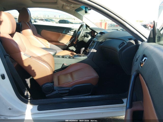 Продажа на аукционе авто 2011 Hyundai Genesis 3.8 Grand Touring, vin: KMHHU6KH3BU052632, номер лота: 45205434