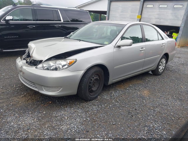2006 Toyota Camry Le მანქანა იყიდება აუქციონზე, vin: 4T1BE32K36U157934, აუქციონის ნომერი: 45205439