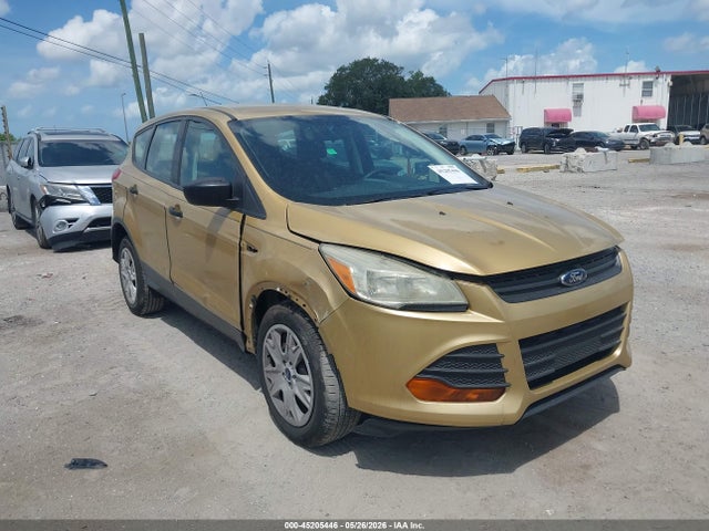 Продажа на аукционе авто 2015 Ford Escape S, vin: 1FMCU0F72FUA37425, номер лота: 45205446