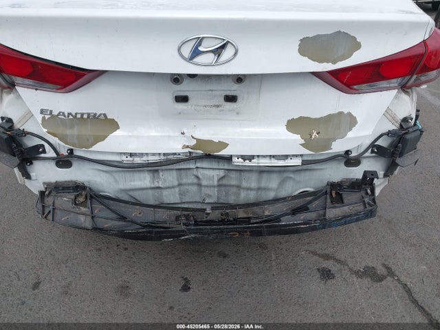 Продаж на аукціоні авто 2018 Hyundai Elantra Sel, vin: 5NPD84LF9JH382793, номер лоту: 45205465