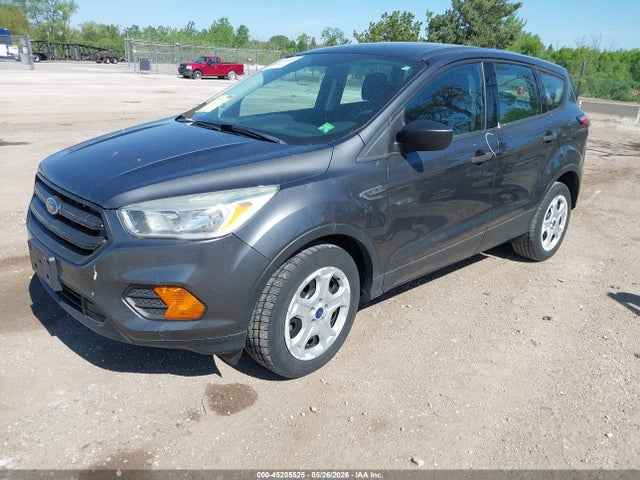 2017 Ford Escape S მანქანა იყიდება აუქციონზე, vin: 1FMCU0F75HUC79984, აუქციონის ნომერი: 45205525
