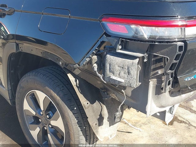 Продаж на аукціоні авто 2022 Jeep Grand Cherokee 4xe Limited 4x4, vin: 1C4RJYB63N8716520, номер лоту: 45205543