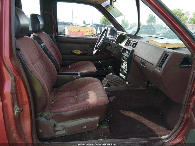 45205546 :رقم المزاد ، 1N6SD16Y3PC323898 vin ، 1993 Nissan Truck King Cab مزاد بيع