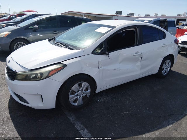 45205570 :رقم المزاد ، 3KPFK4A73JE184916 vin ، 2018 Kia Forte Lx مزاد بيع