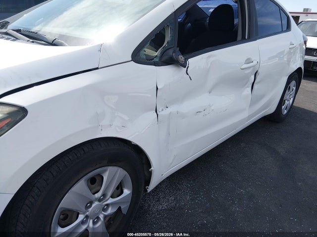 45205570 :رقم المزاد ، 3KPFK4A73JE184916 vin ، 2018 Kia Forte Lx مزاد بيع