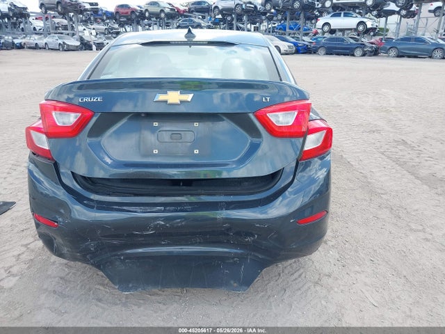 Продаж на аукціоні авто 2017 Chevrolet Cruze Lt Auto, vin: 1G1BE5SM4H7129331, номер лоту: 45205617