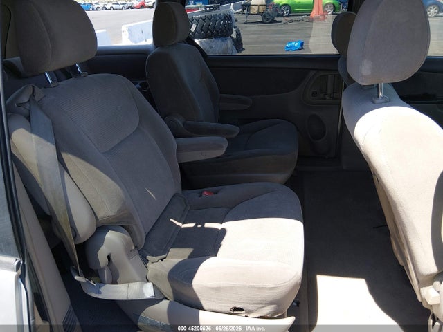 Aukcja sprzedaży 2004 Toyota Sienna Le, vin: 5TDZA23C84S062738, numer aukcji: 45205626