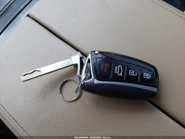 Hyundai Genesis 3.8 2015 KMHGN4JEXFU083774 Image 11