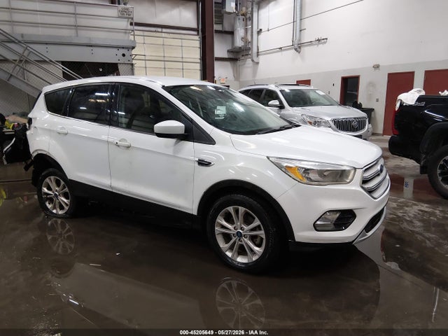Ford ESCAPE SE 2019 1FMCU0GD9KUA17655 Image 14
