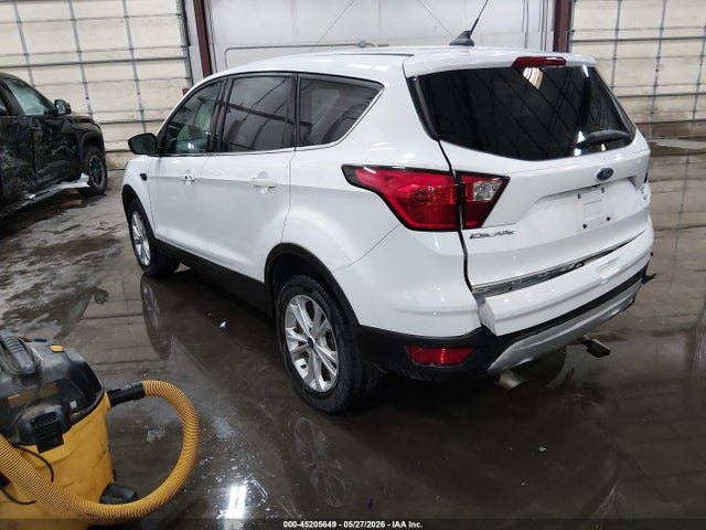 Ford ESCAPE SE 2019 1FMCU0GD9KUA17655 Image 3
