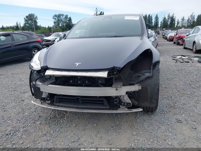 2023 Tesla Model Y Awd/long Range Dual Motor All-wheel Drive მანქანა იყიდება აუქციონზე, vin: 7SAYGDEEXPA157041, აუქციონის ნომერი: 45205698