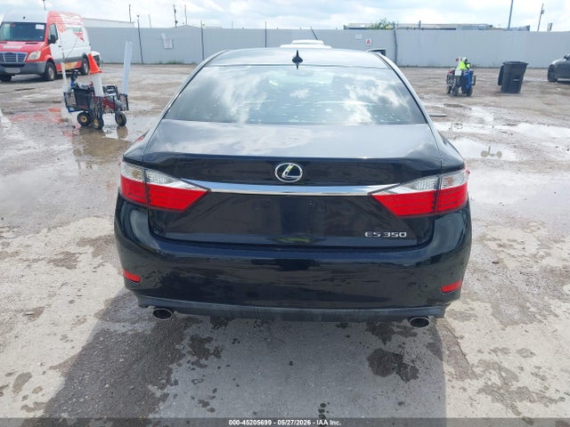 45205699 :رقم المزاد ، JTHBK1GG6D2018121 vin ، 2013 Lexus Es 350 مزاد بيع