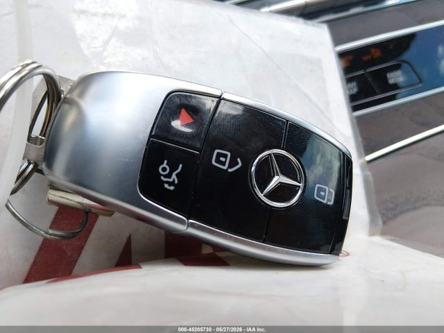 2022 Mercedes-benz E 350 მანქანა იყიდება აუქციონზე, vin: W1KZF8DB9NB069769, აუქციონის ნომერი: 45205730