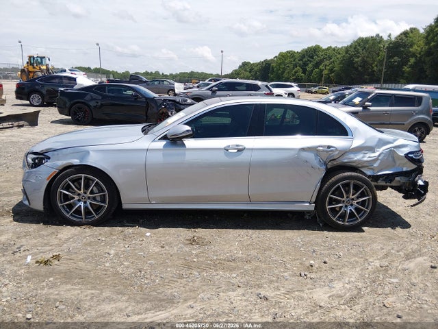 2022 Mercedes-benz E 350 მანქანა იყიდება აუქციონზე, vin: W1KZF8DB9NB069769, აუქციონის ნომერი: 45205730