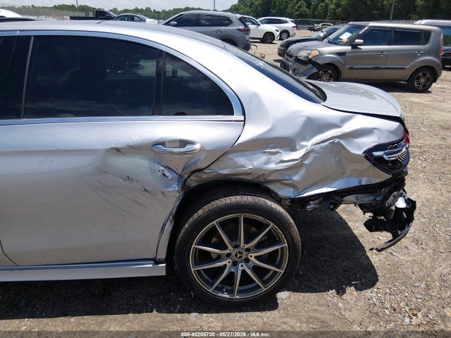 2022 Mercedes-benz E 350 მანქანა იყიდება აუქციონზე, vin: W1KZF8DB9NB069769, აუქციონის ნომერი: 45205730