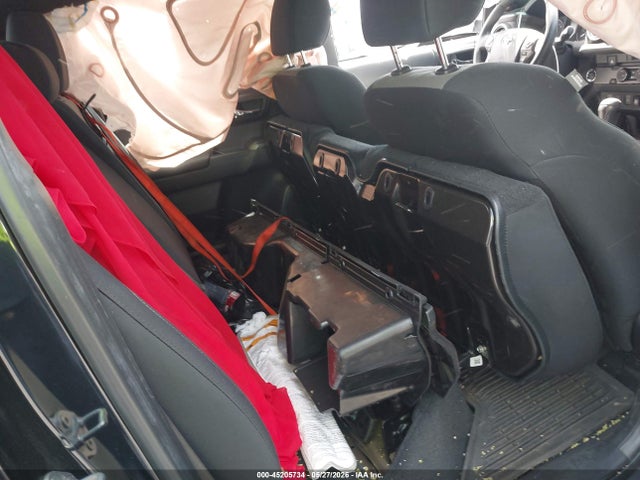 45205734 :رقم المزاد ، 3TMAZ5CN6NM179731 vin ، 2022 Toyota Tacoma Trd Off Road مزاد بيع