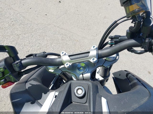 45205740 :رقم المزاد ، LCEPESLB9S6002001 vin ، 2025 Cf Moto 450nk مزاد بيع