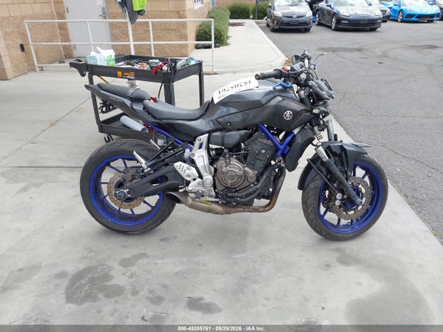 2015 Yamaha Fz07 C მანქანა იყიდება აუქციონზე, vin: JYARM06Y5FA001698, აუქციონის ნომერი: 45205761