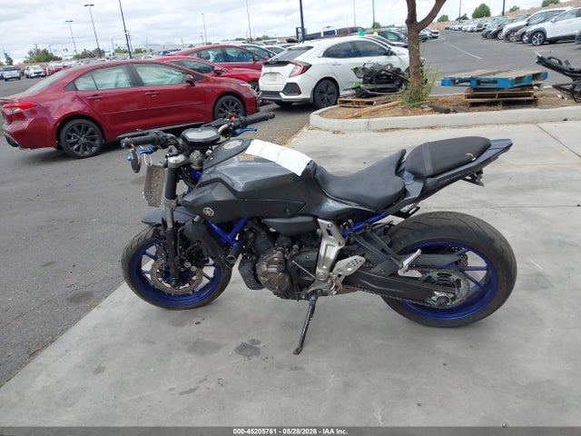 2015 Yamaha Fz07 C მანქანა იყიდება აუქციონზე, vin: JYARM06Y5FA001698, აუქციონის ნომერი: 45205761